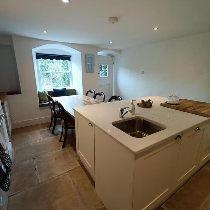 Cosy Cottage In The Yorkshire Dales Скиптон Экстерьер фото